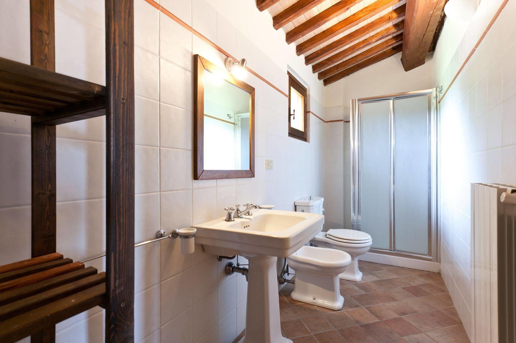 Casale Pundarika Guest House Riparbella Exterior photo