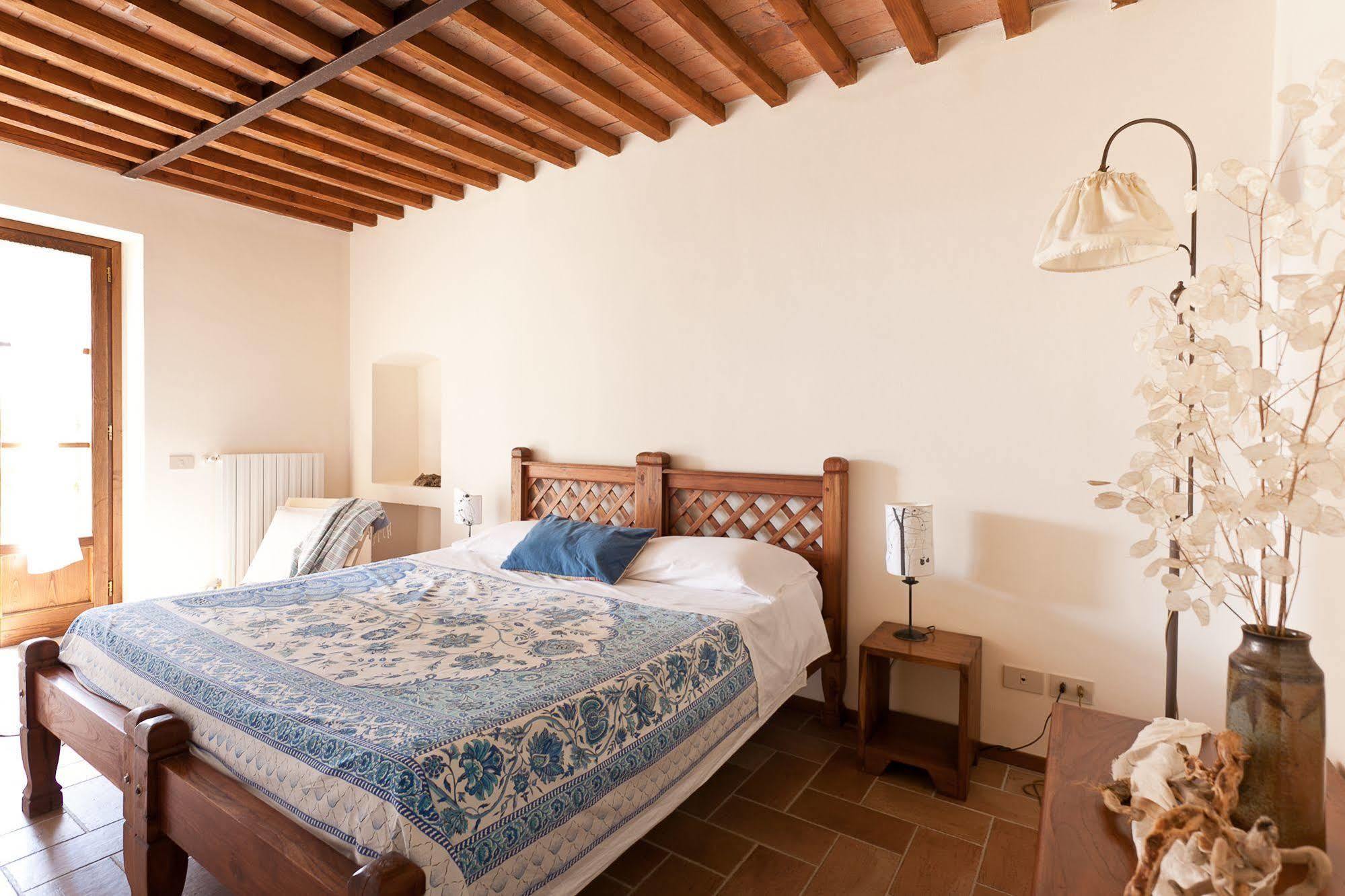 Casale Pundarika Guest House Riparbella Exterior photo