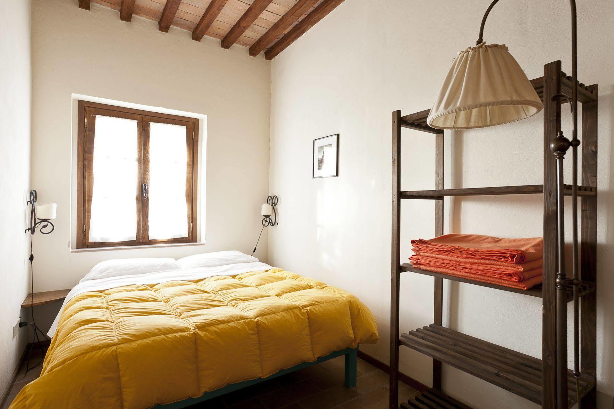 Casale Pundarika Guest House Riparbella Exterior photo