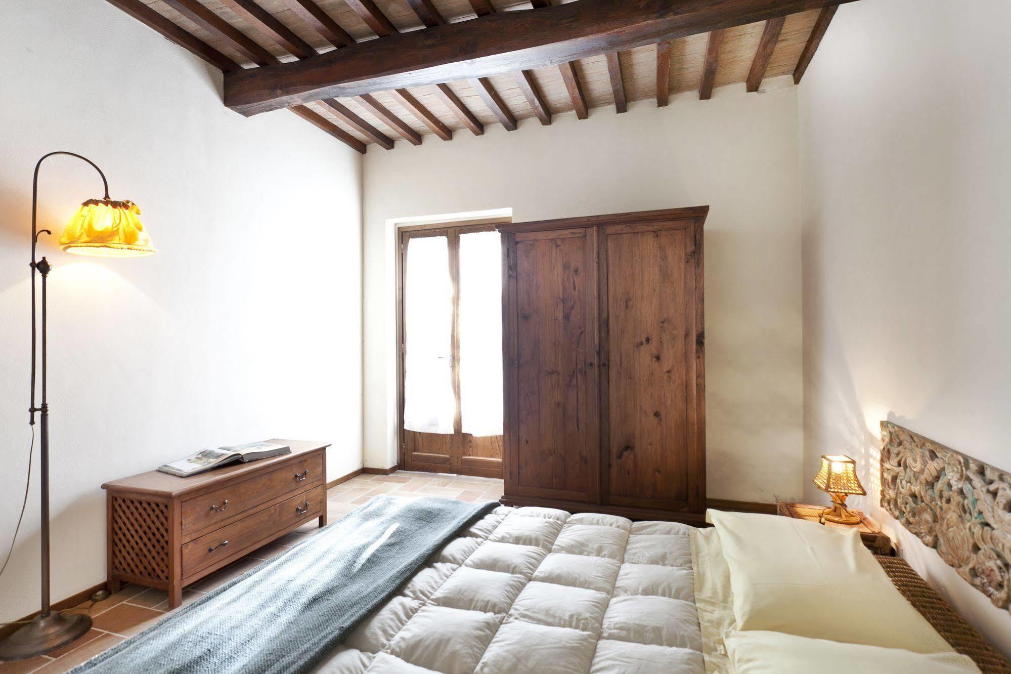 Casale Pundarika Guest House Riparbella Exterior photo